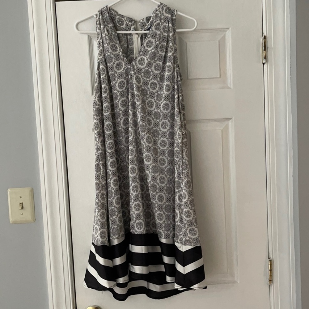 Super cute and comfy dress. Peter Som. Anthro.